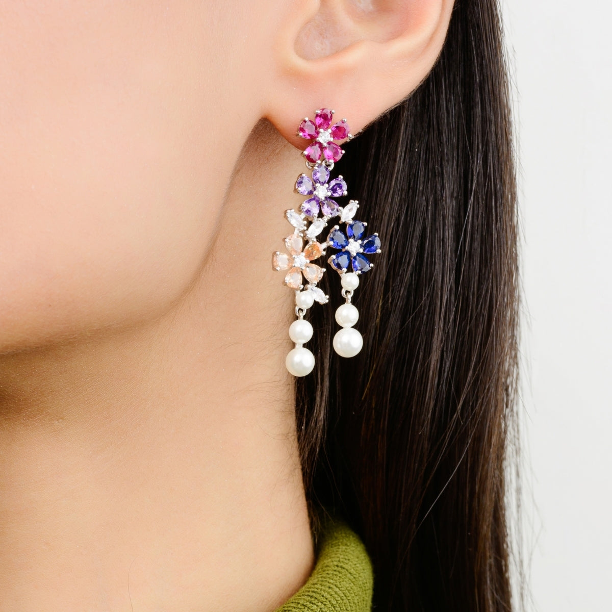 925 Silver Sparkling Pearl Necklace Set with Floral CZ Crystal Earrings