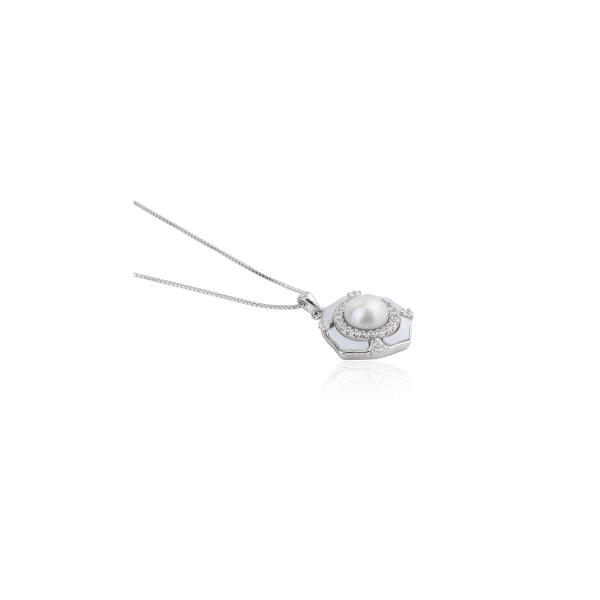 Beautiful Freshwater Pearl Flower Pendant Necklace in 925 Silver