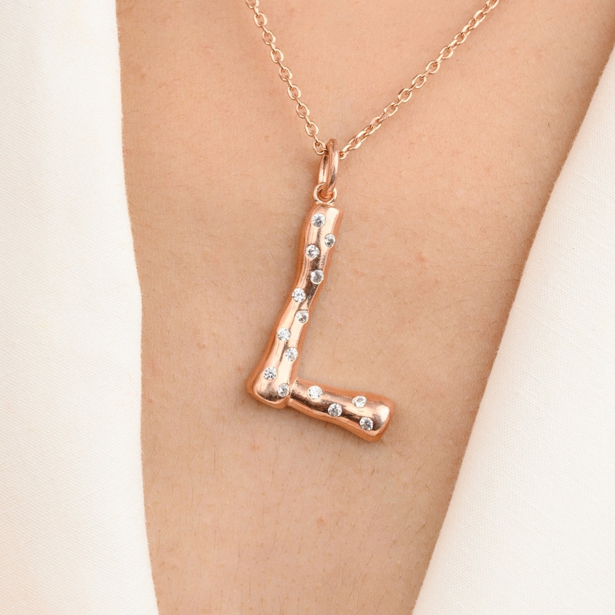L Alphabet Pendant Necklace