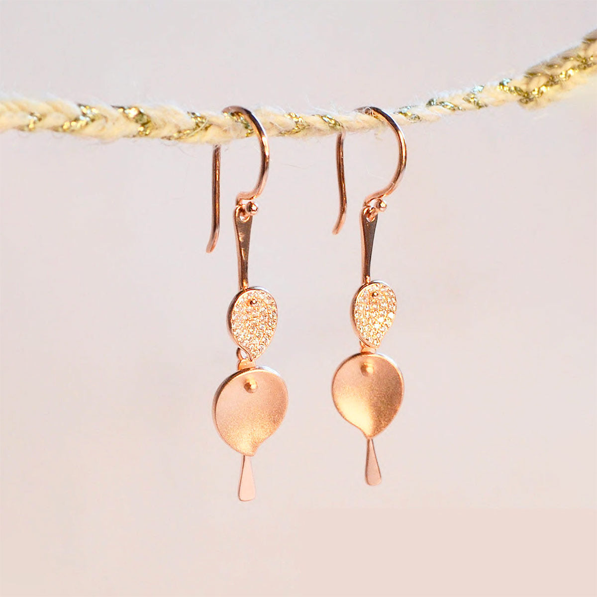 Gold Petal Pendant Set