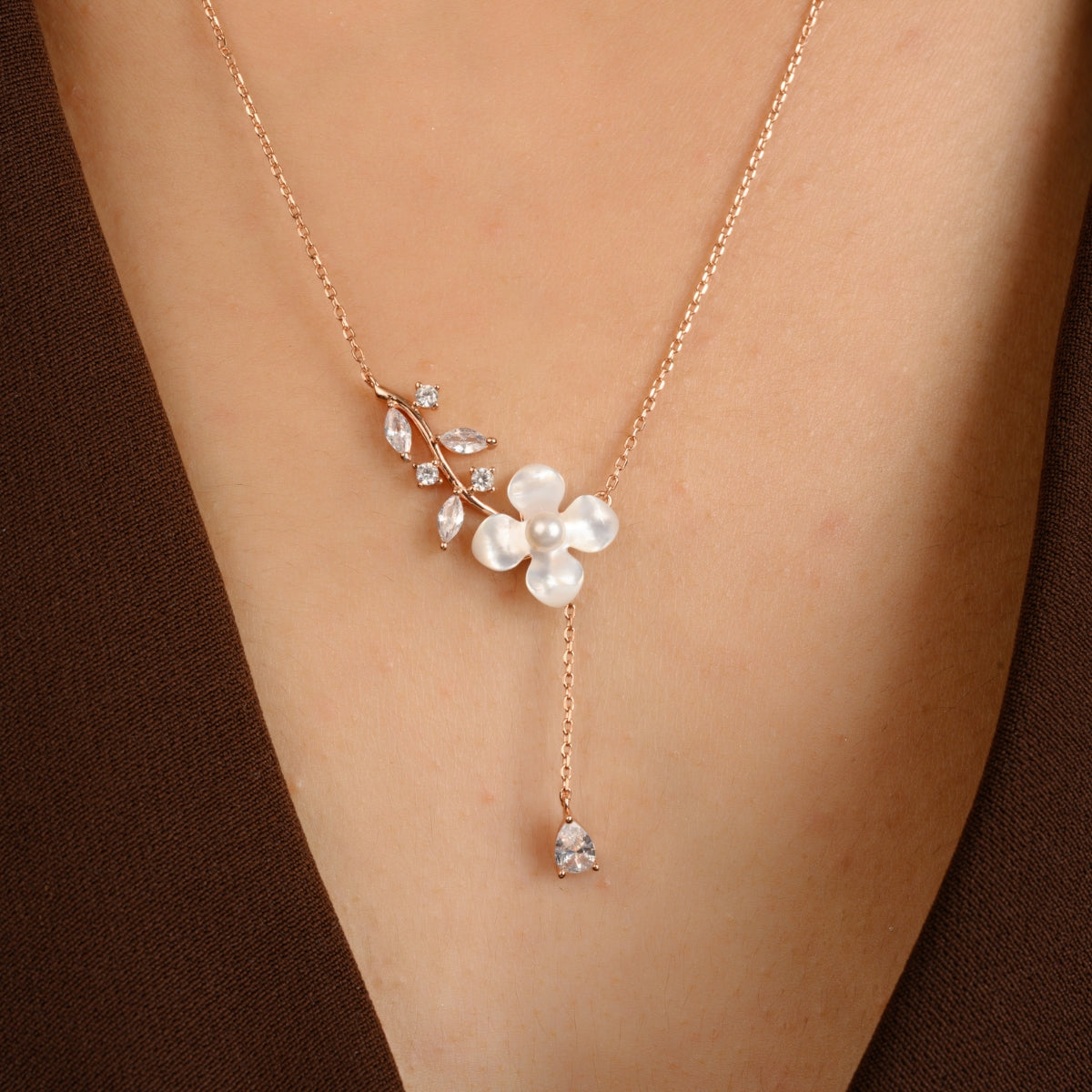 Floral Pearl Necklace with Earrings