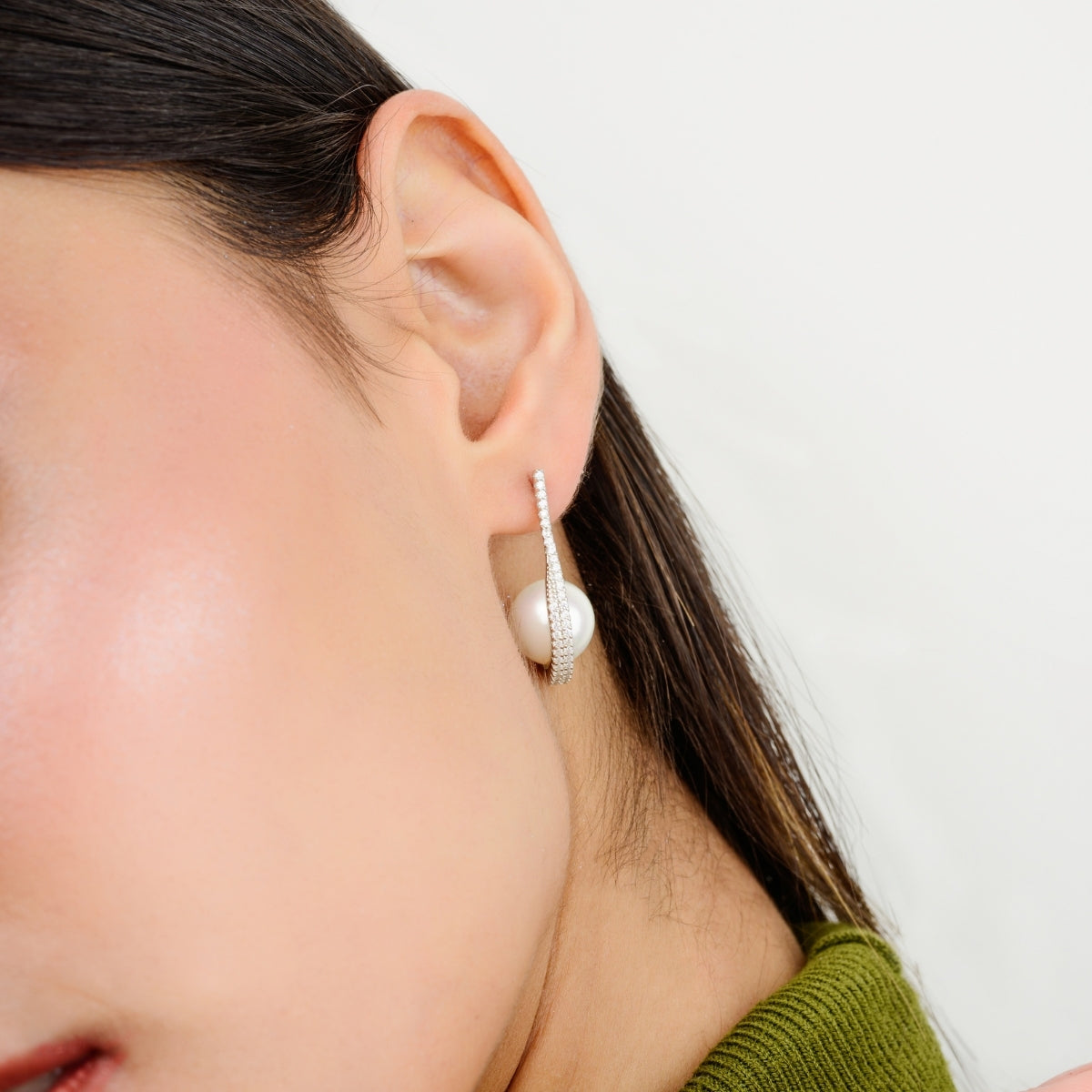 Freshwater Pearl Silver Stud Earrings