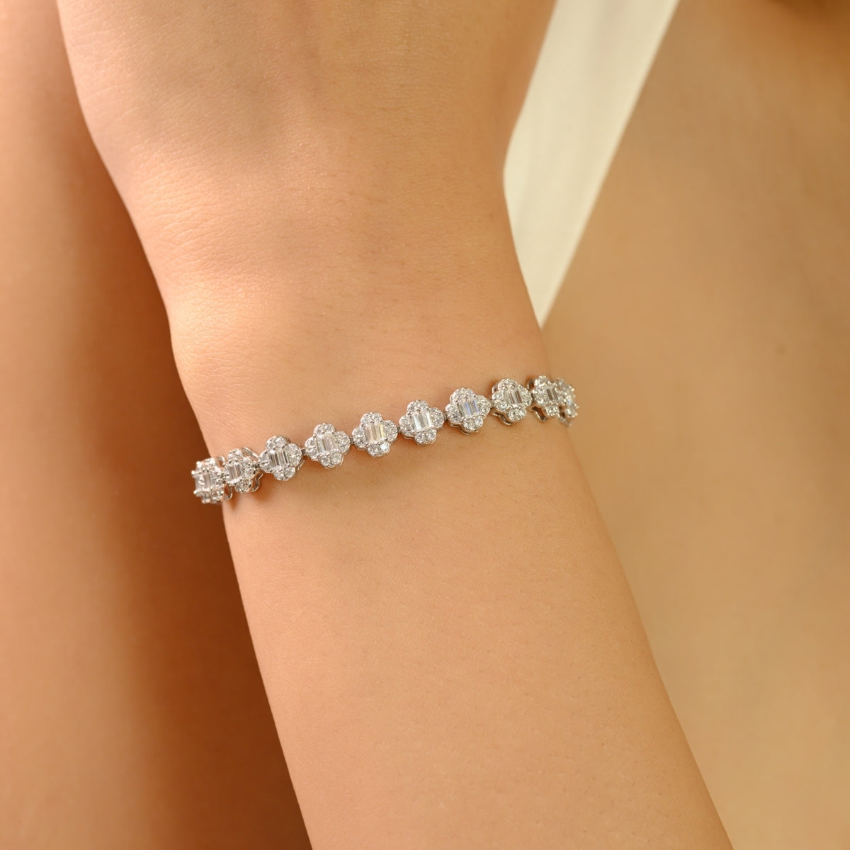 925 Sterling Silver Brilliant Round White CZ Tennis Bracelet