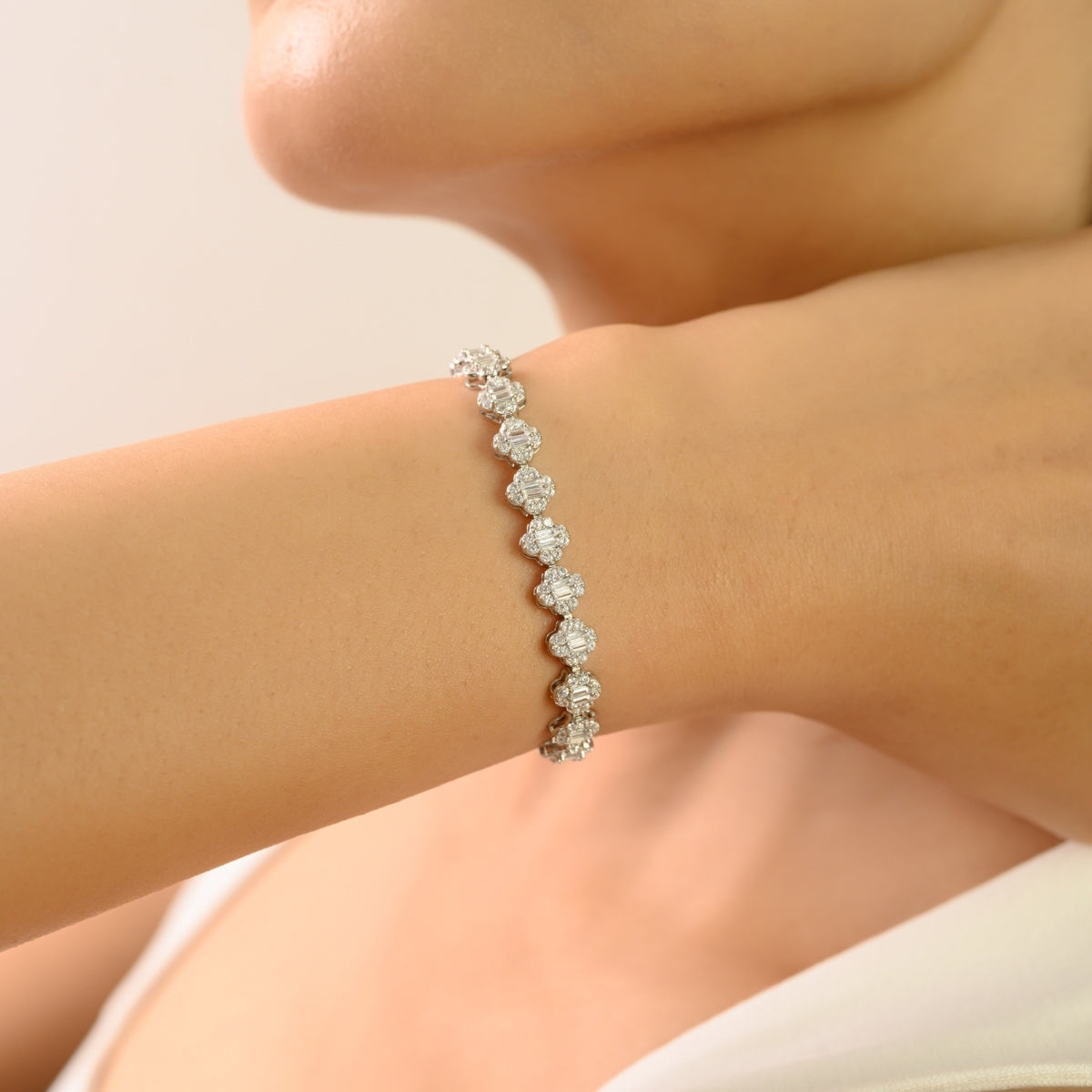 925 Sterling Silver Brilliant Round White CZ Halo Tennis Bracelet