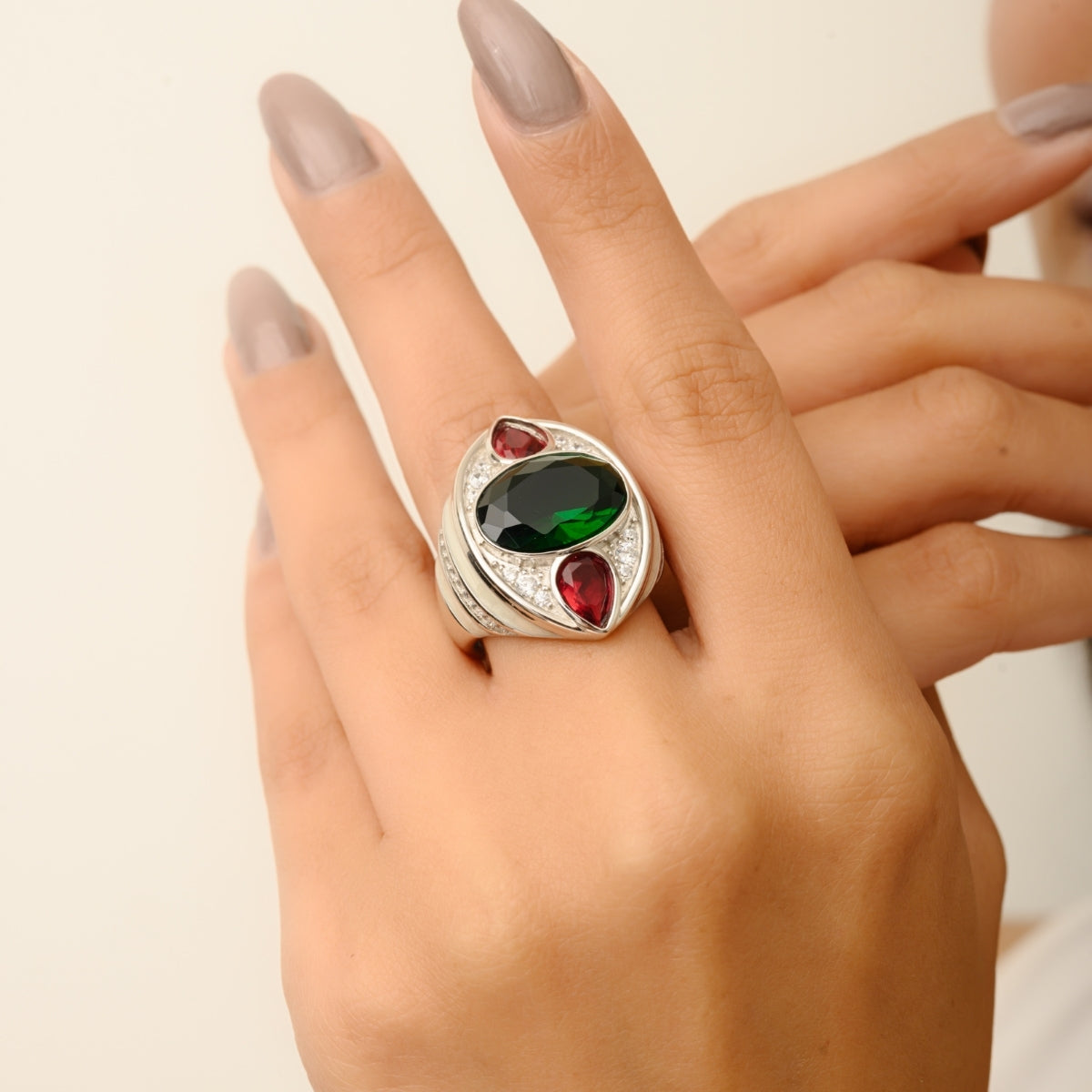 Sterling Silver Bold Green Chunky Designer Ring