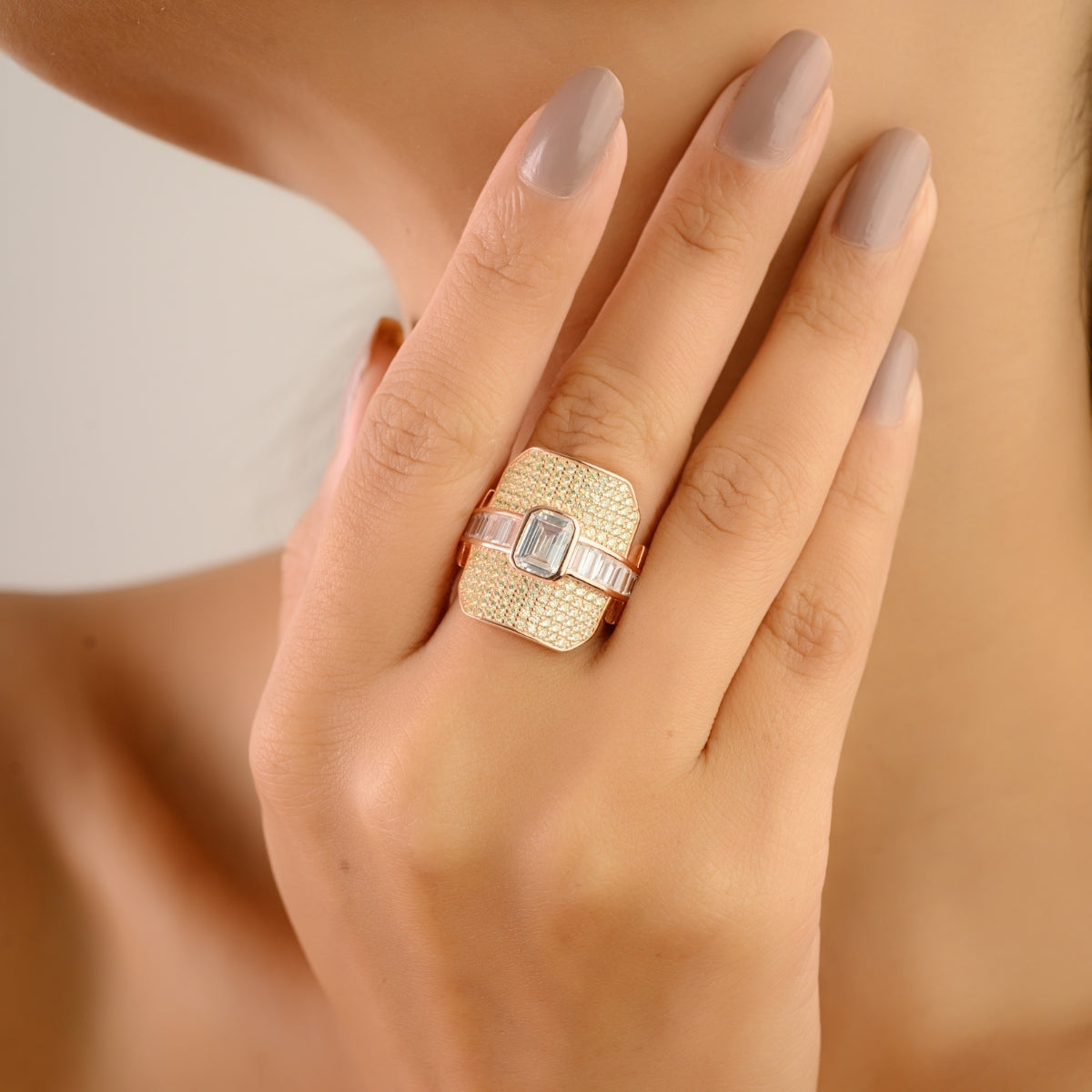 18k Rose Gold Luxurious Art Deco Silver Ring with Baguette CZ
