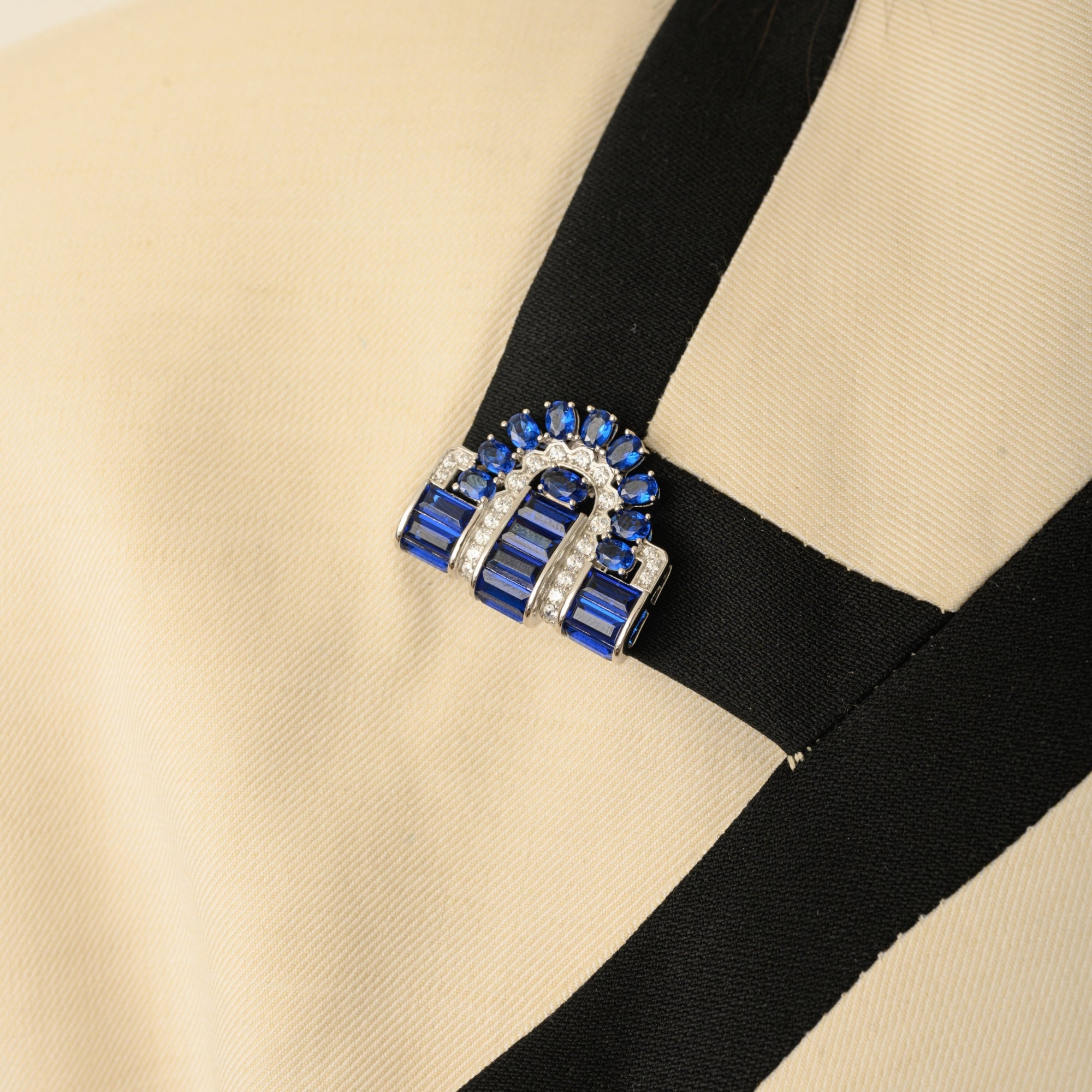 925 Silver Brooch Pin with Blue & White CZ Diamonds