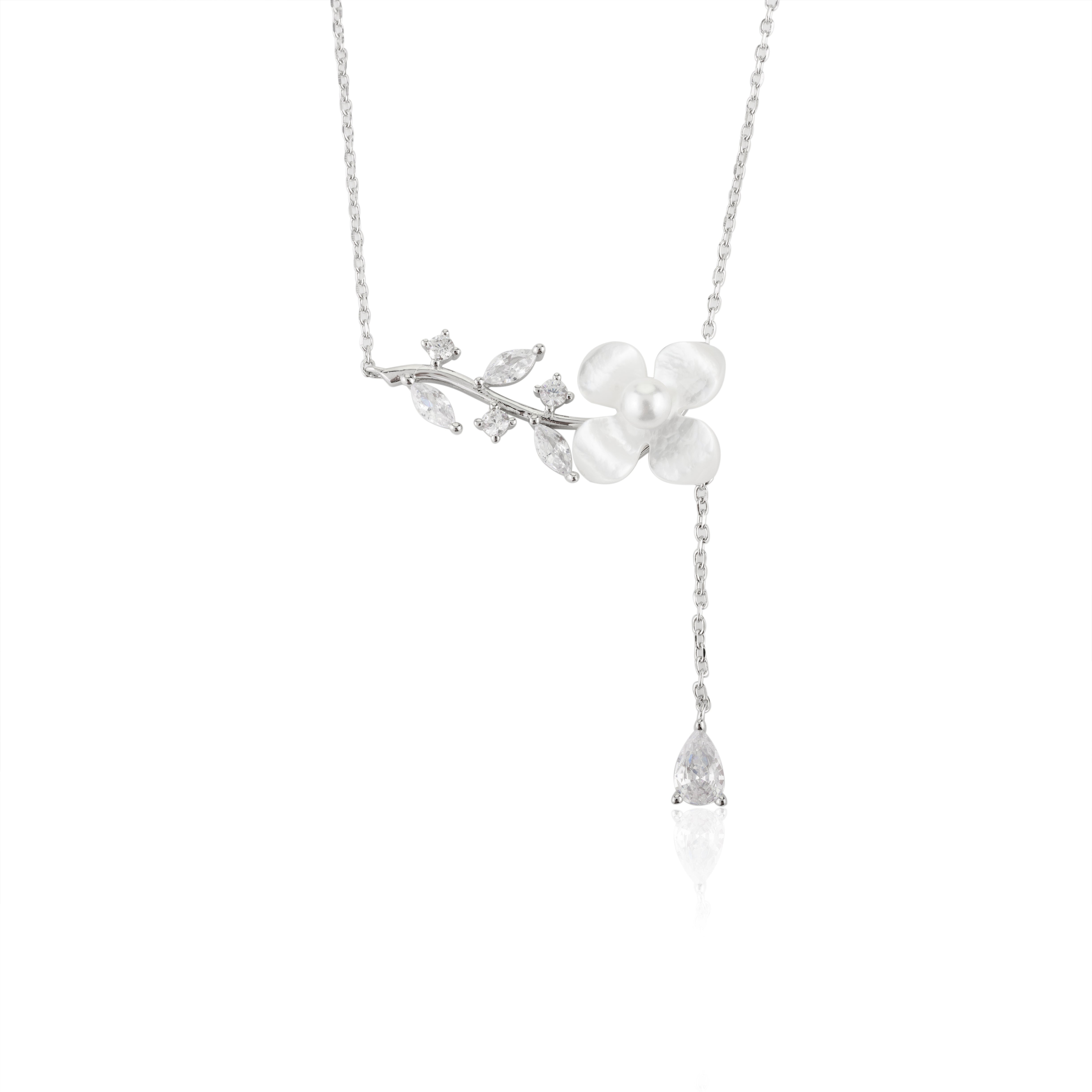 Floral Pearl Necklace with Earrings