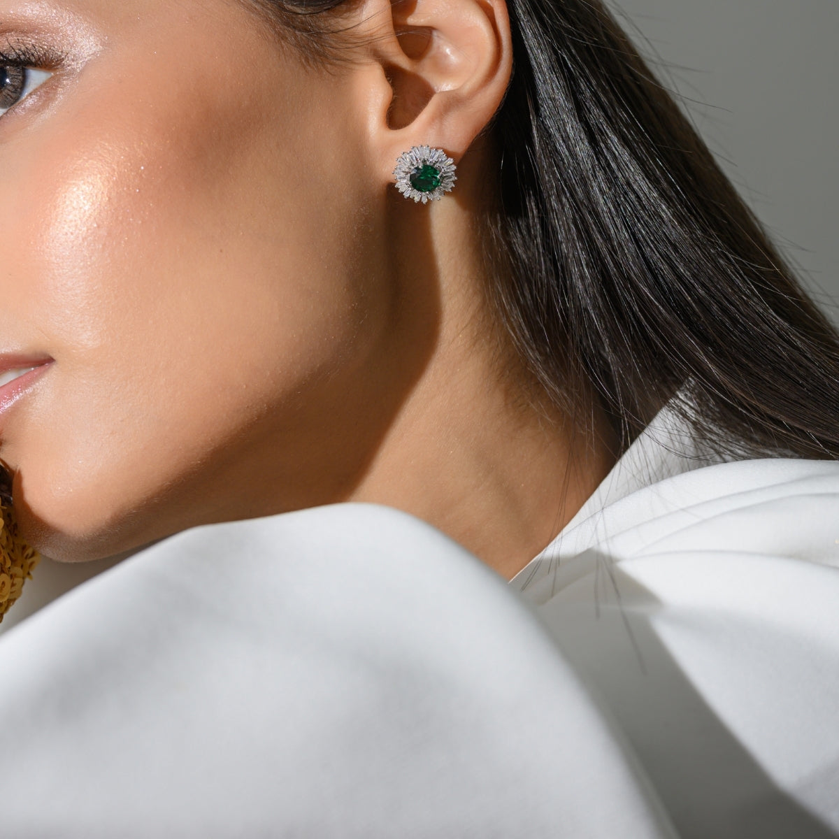 Charming Emerald Green Floral White CZ Diamond Stud Earrings