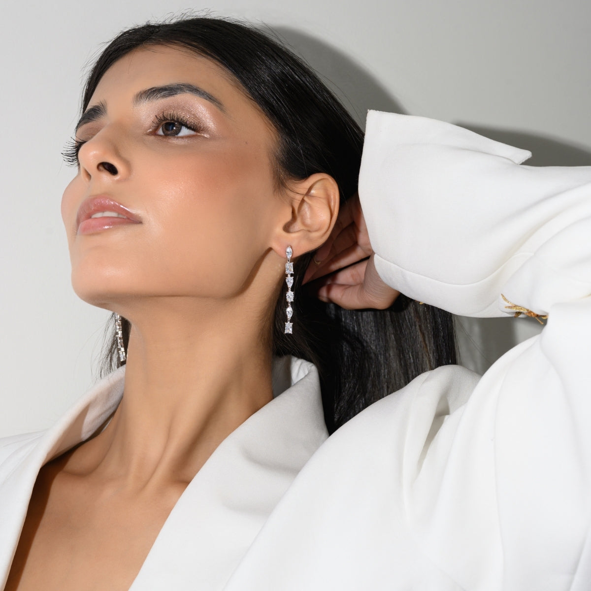 Linear Water Drops Cz Diamond Earrings in 925 Silver