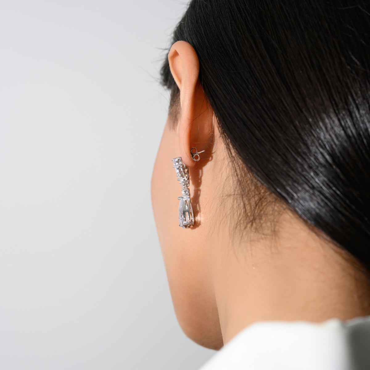 Elegant 925 Silver Tear Drop Earrings in White Gold & Rose Gold Finish