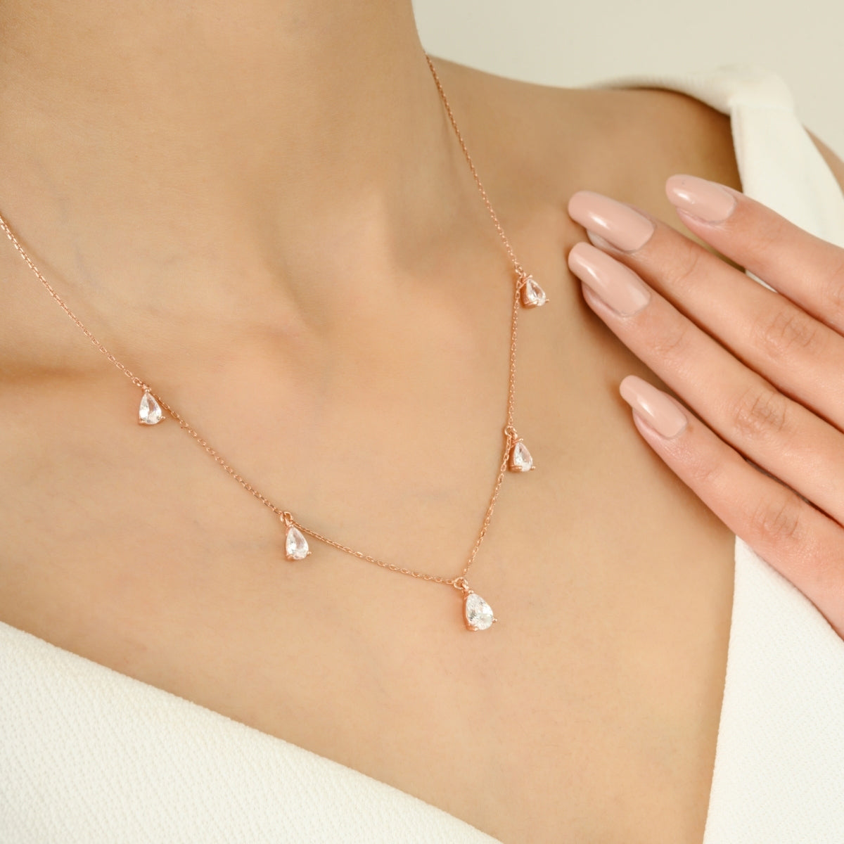 925 Silver Cz Diamond Charms Queen Necklace