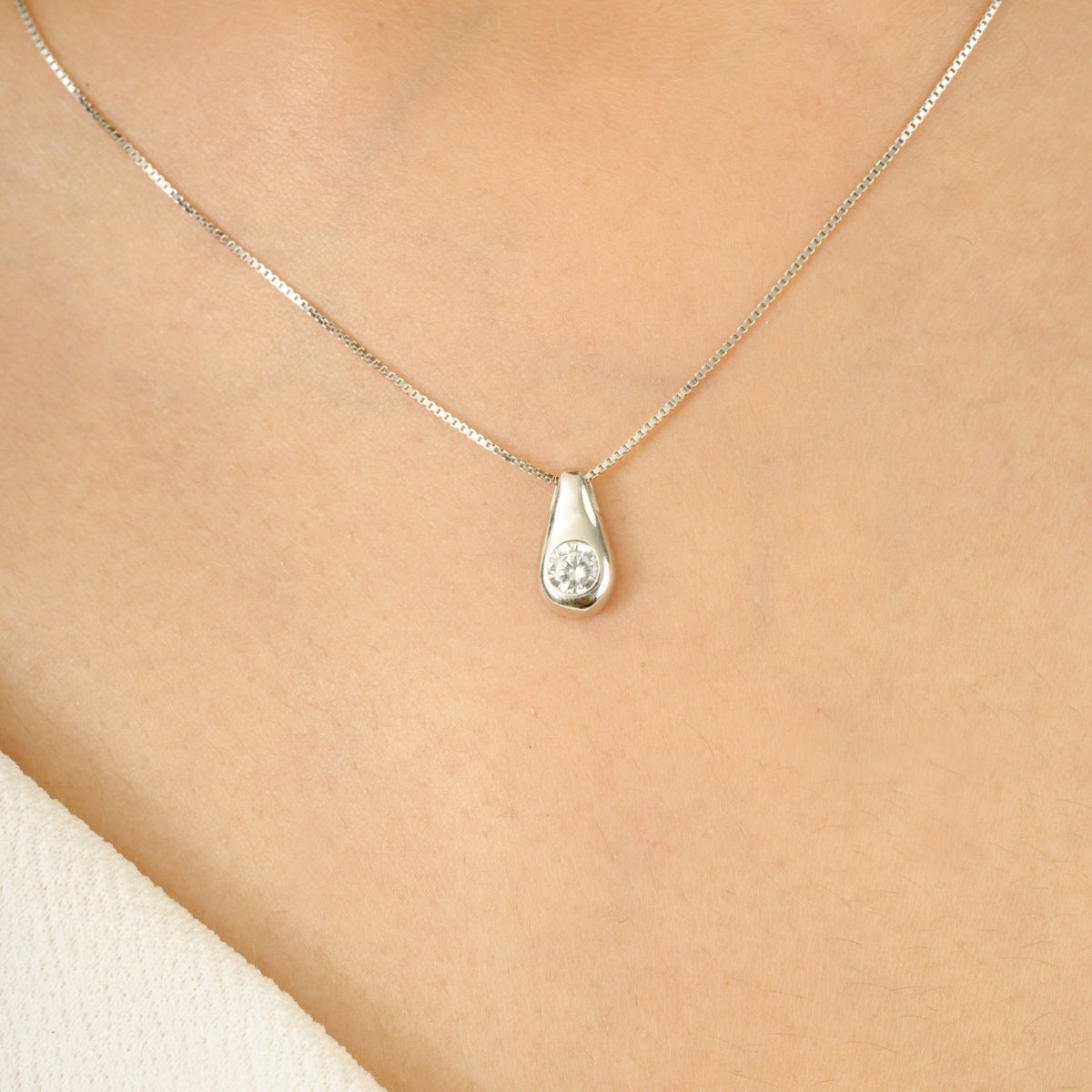 Solitaire CZ Diamond Teardrop Pendant Necklace for Women