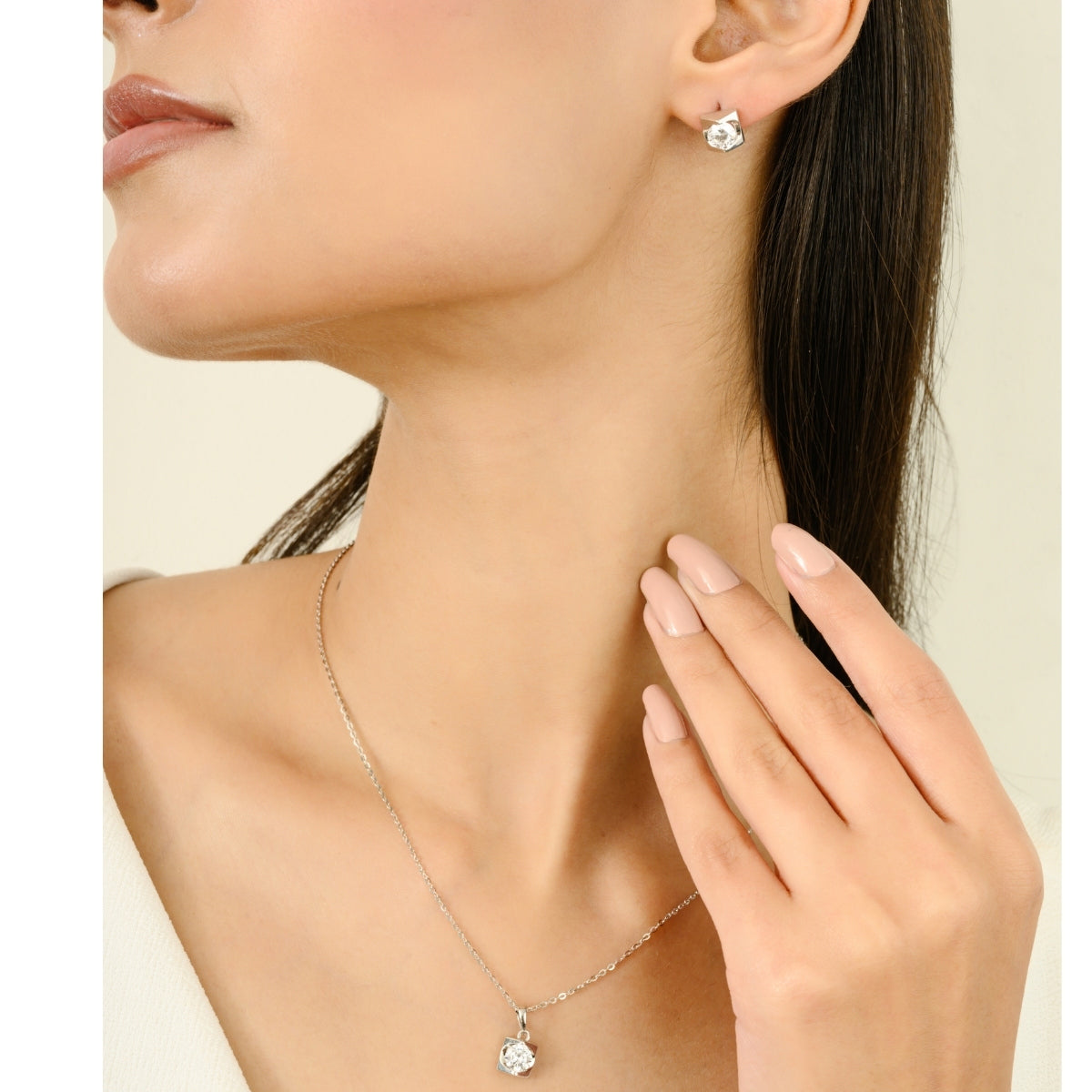 925 Silver Cz Solitaire Diamond Drop Necklace with Earrings.