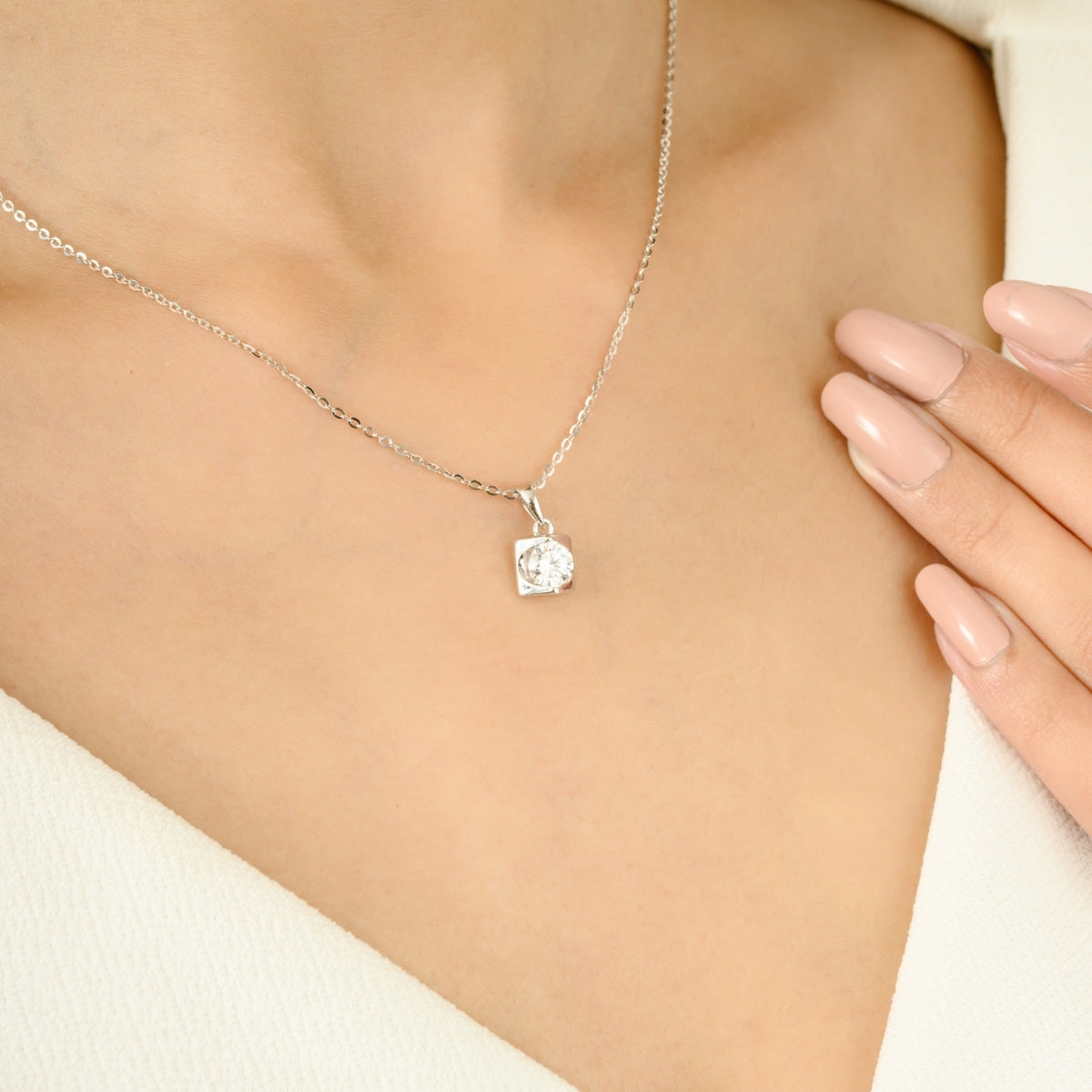 925 Silver Cz Solitaire Diamond Drop Necklace with Earrings.