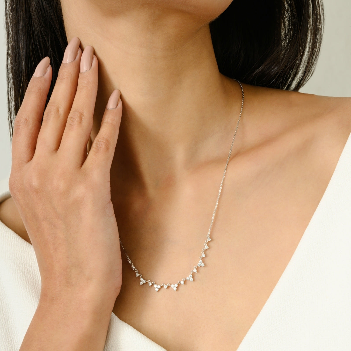 Elegant Yellow and White Gold Cz Diamond Cluster Necklace for Women