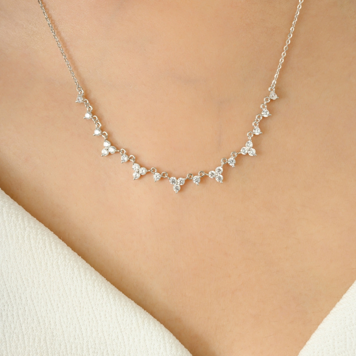 Elegant Yellow and White Gold Cz Diamond Cluster Necklace for Women