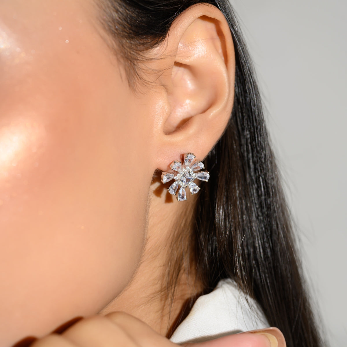 Sparkling Snowflake Cz Crystal Silver Earrings