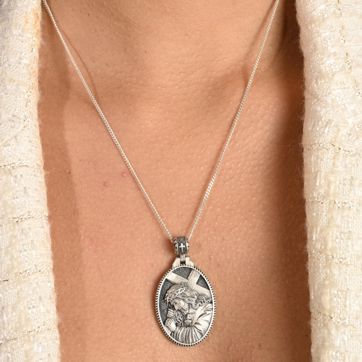 Jesus Carrying the Cross Antique Pendant