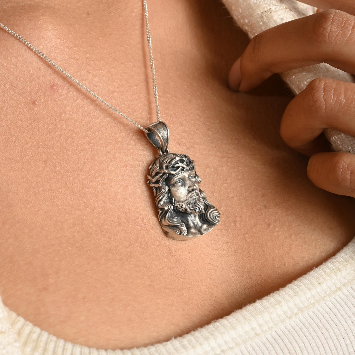 Jesus Head Pendant