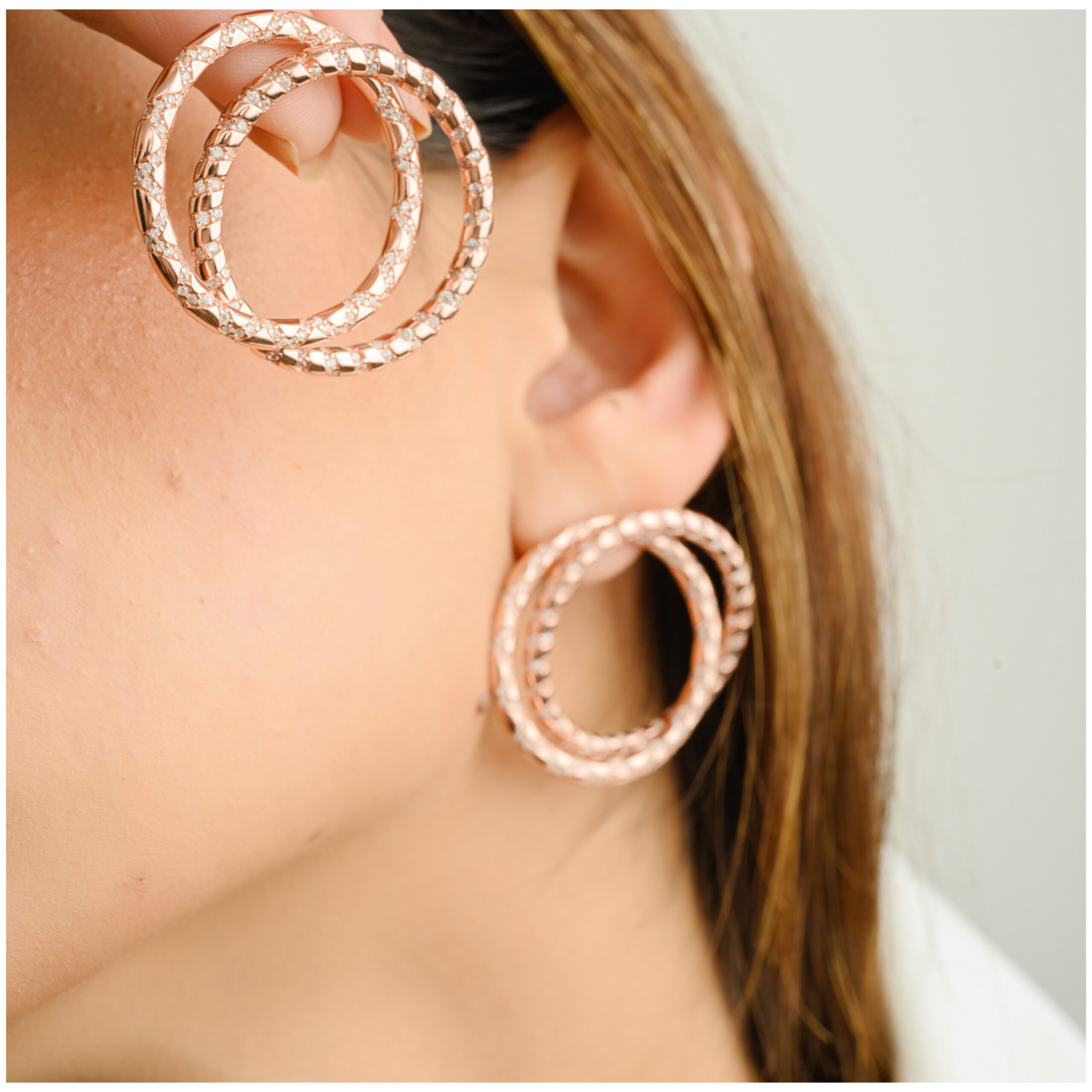 Rose gold Twin Interlock Circle Hoop Studs