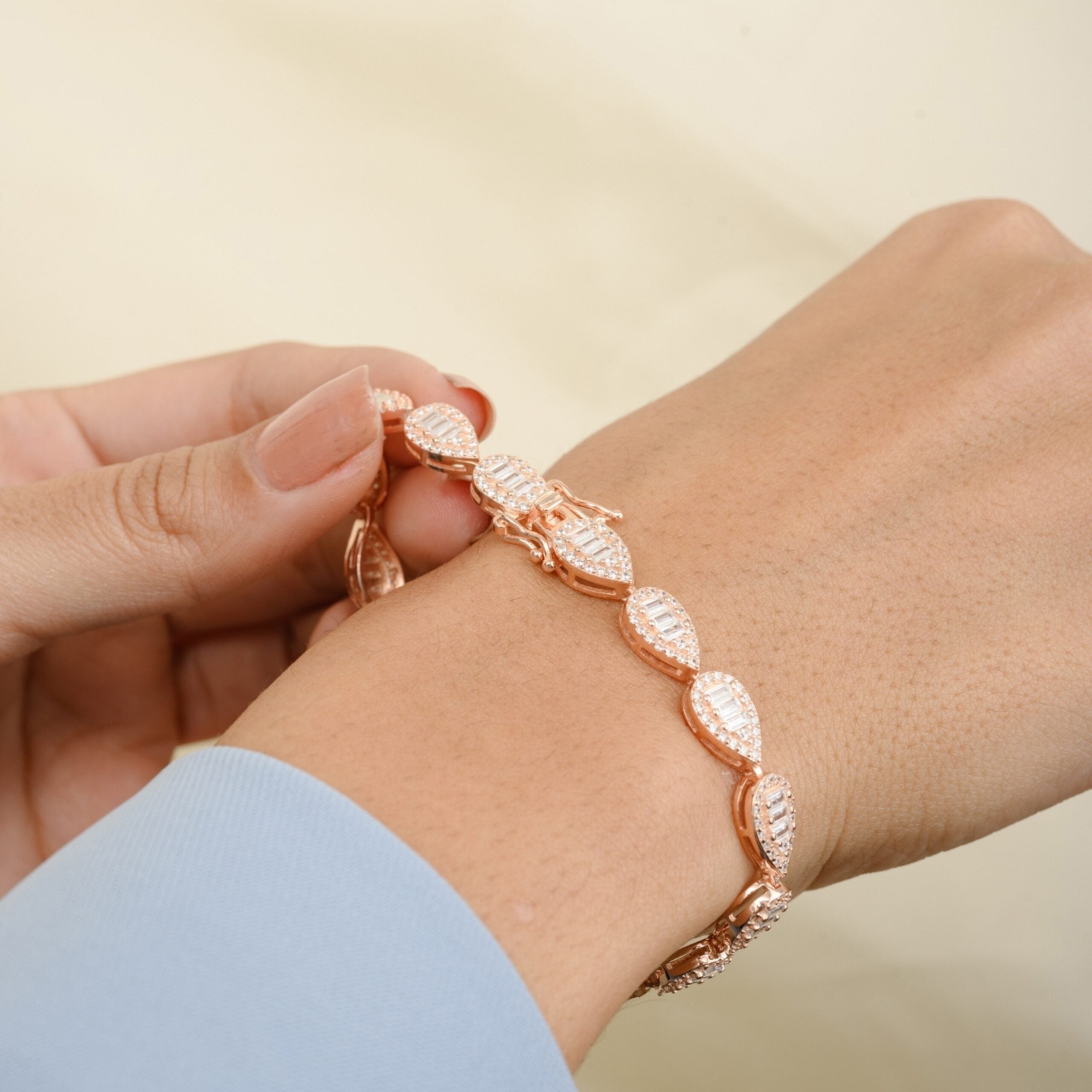 Rose gold Pear cut bracelet