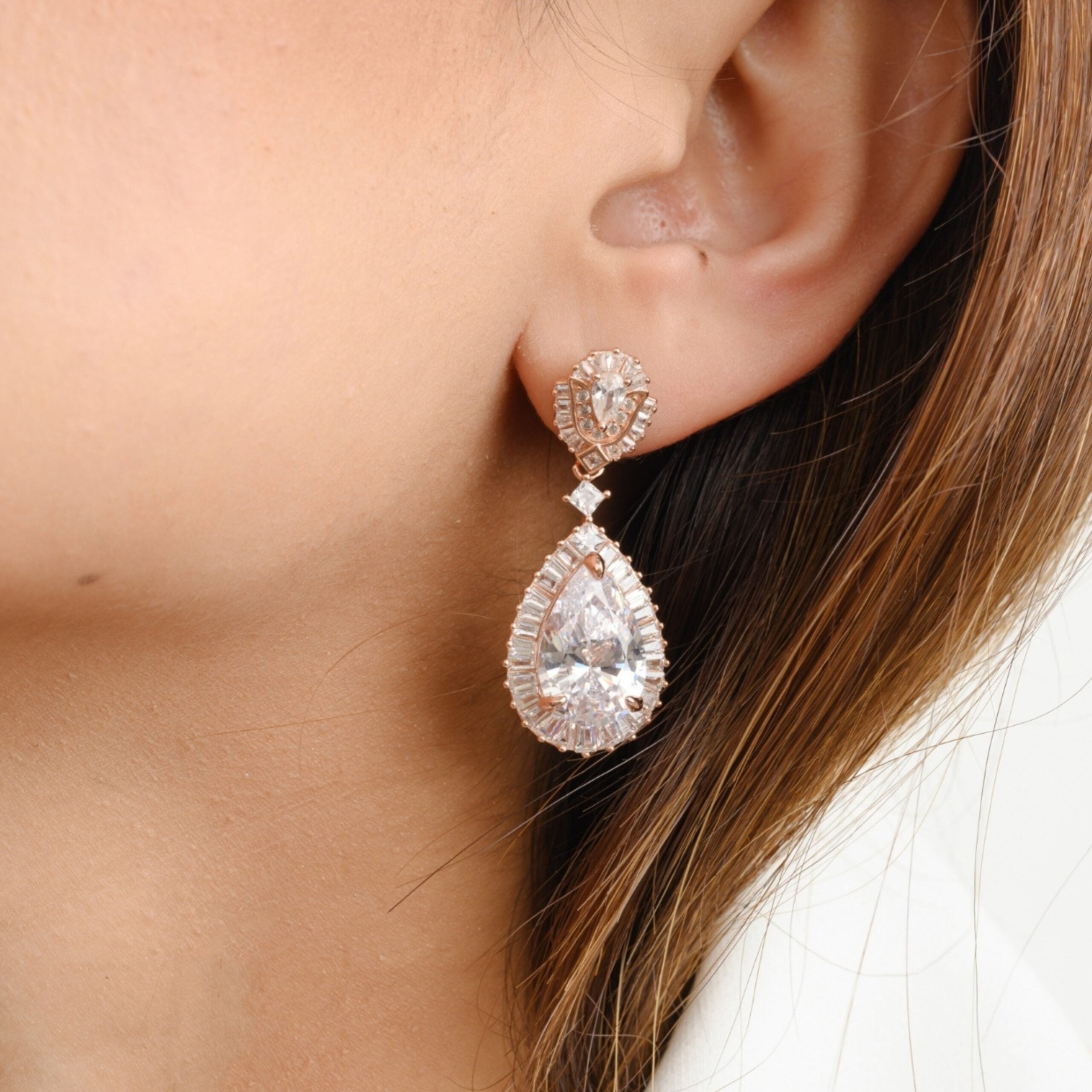 Elegant Rose gold Pear Cut Drop Earrings