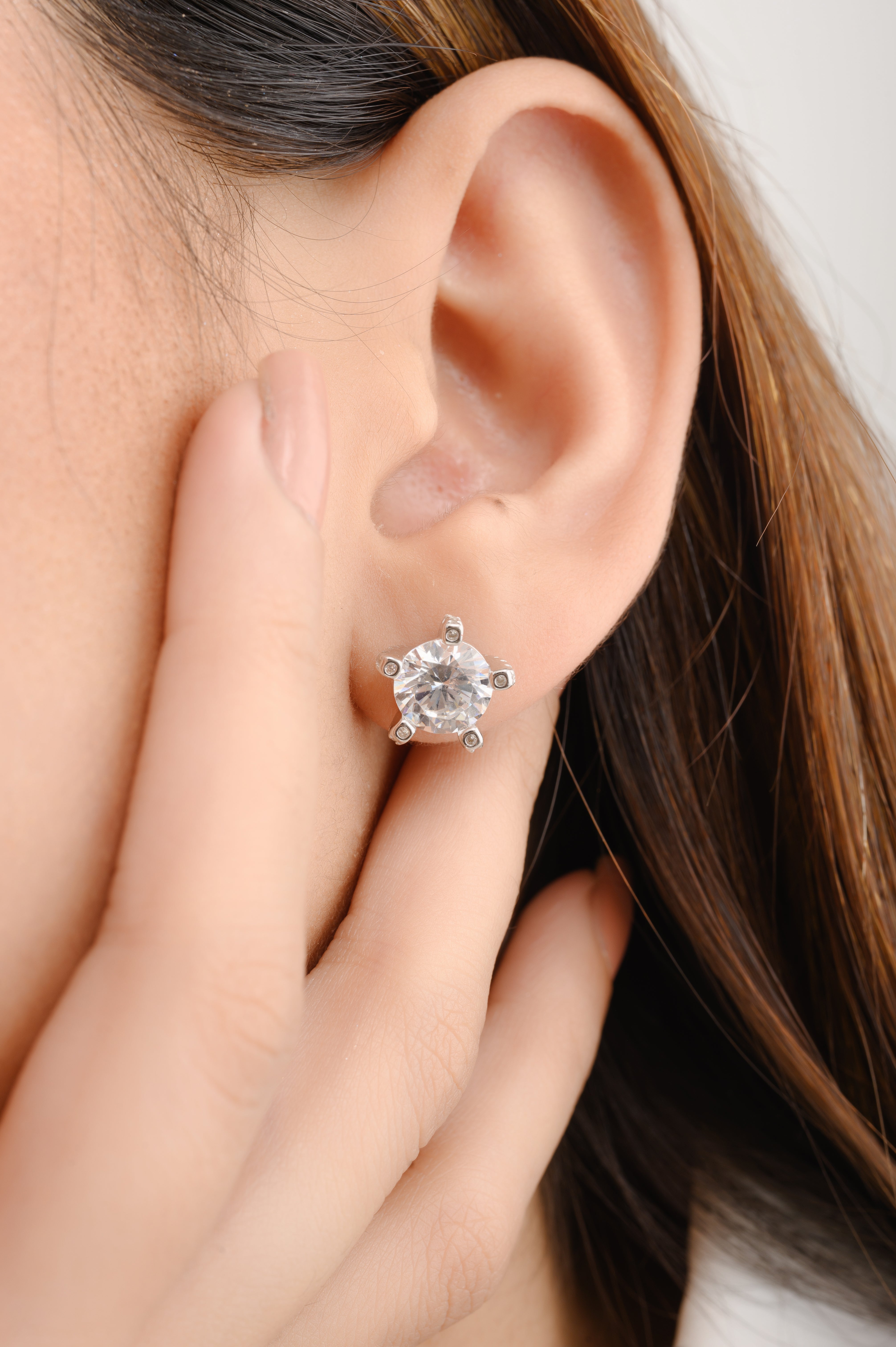 Prong Setting Solitaire Diamond Silver Stud Earrings