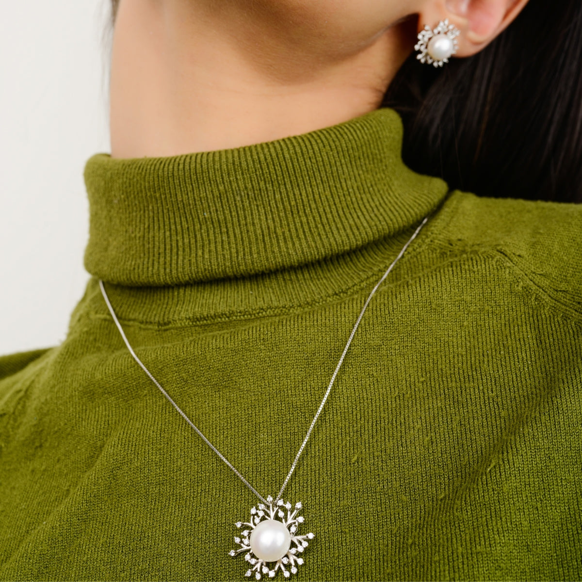Elegant White Gold Silver Pearl Jewelry Set for Women