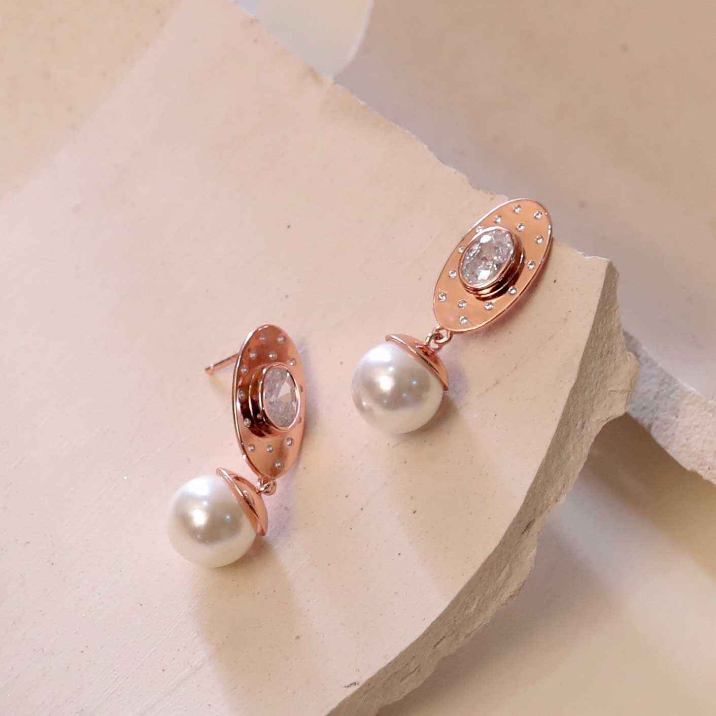 Starry Rose Pearl Drops