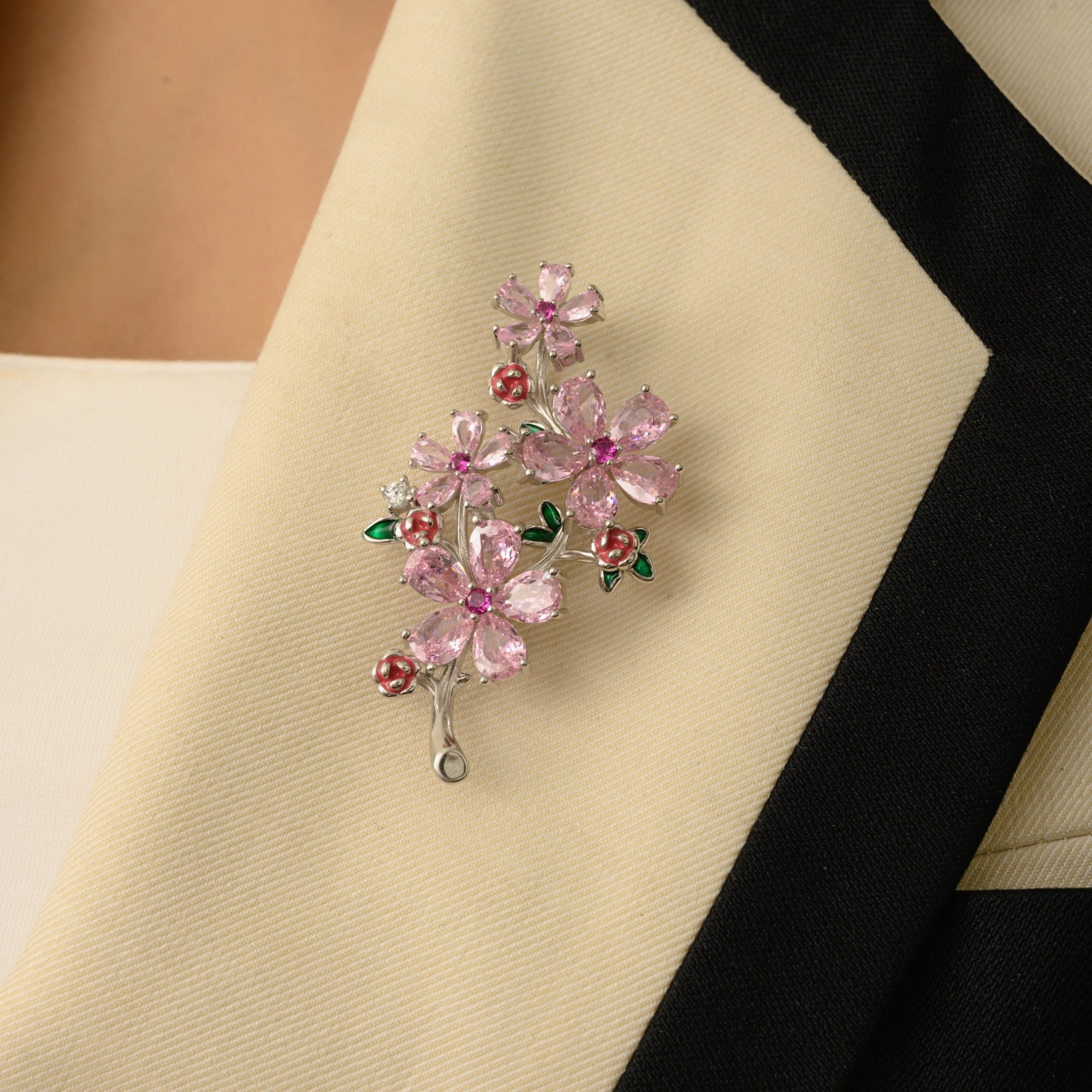 Stylish Cherry Blossom Flower Brooch in 925 silver