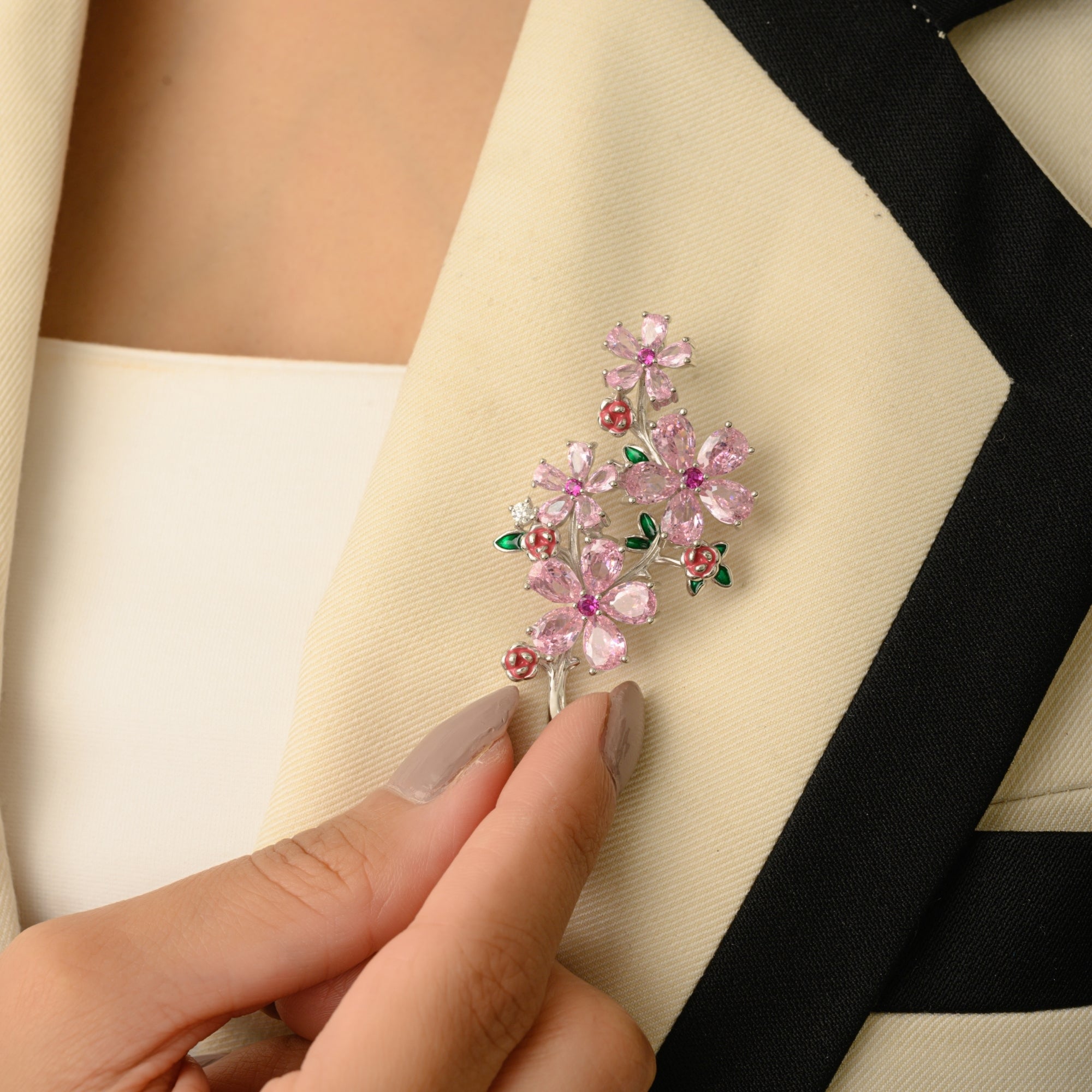 Stylish Cherry Blossom Flower Brooch in 925 silver